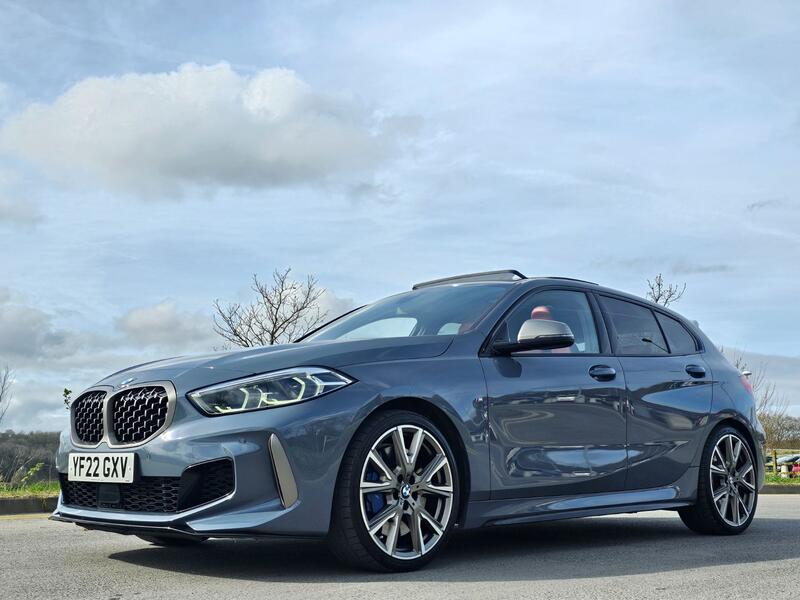 BMW 1 SERIES