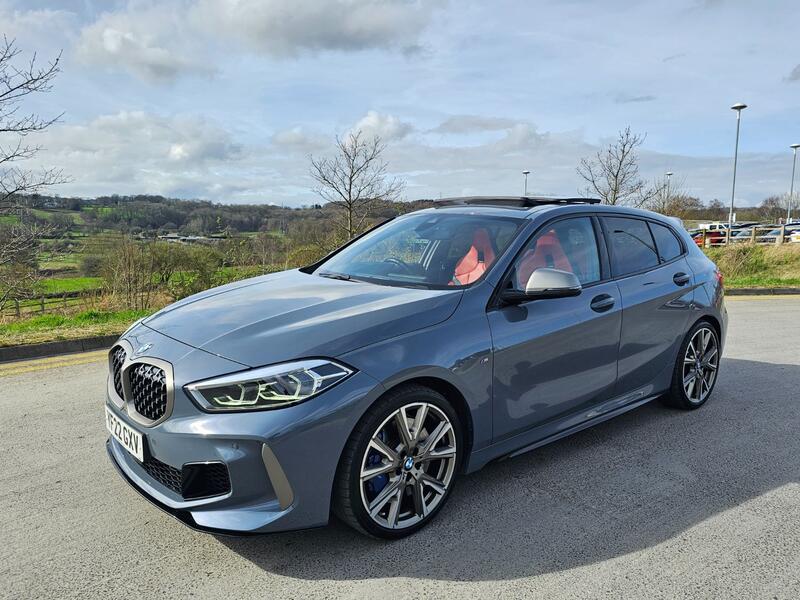 BMW 1 SERIES