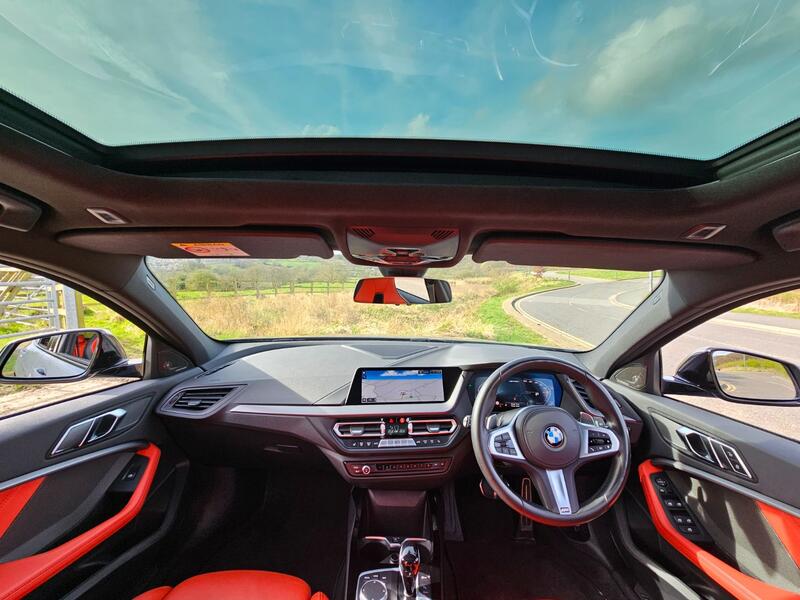 BMW 1 SERIES