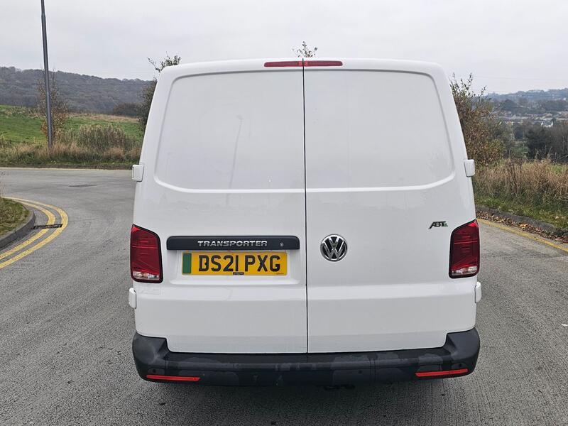VOLKSWAGEN TRANSPORTER