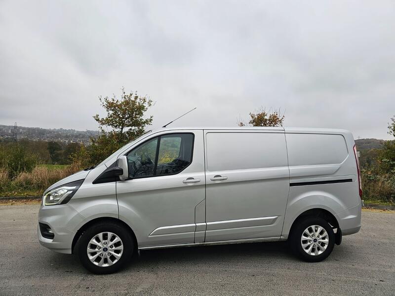 FORD TRANSIT CUSTOM