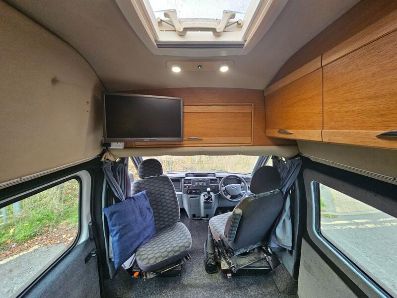 FORD TRANSIT 150 MOTOR CARAVAN
