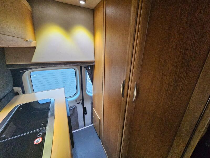 FORD TRANSIT 150 MOTOR CARAVAN