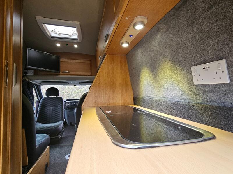 FORD TRANSIT 150 MOTOR CARAVAN