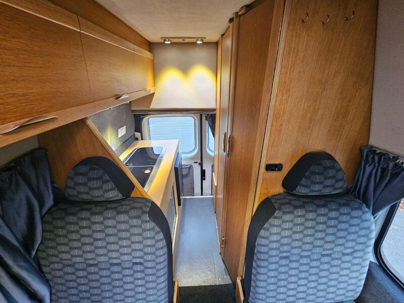 FORD TRANSIT 150 MOTOR CARAVAN