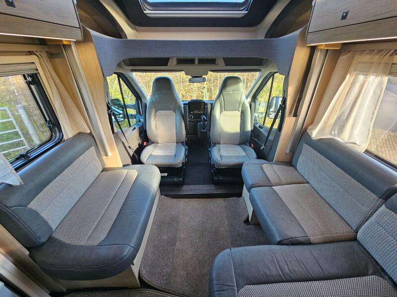 AUTO-TRAIL F-70