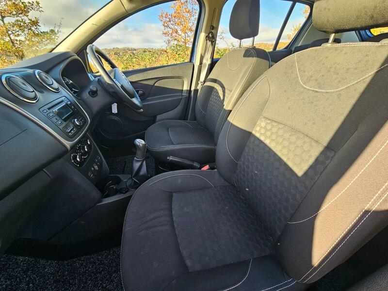 DACIA SANDERO