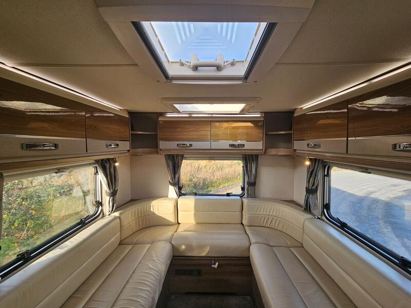 SWIFT ESPRIT 412