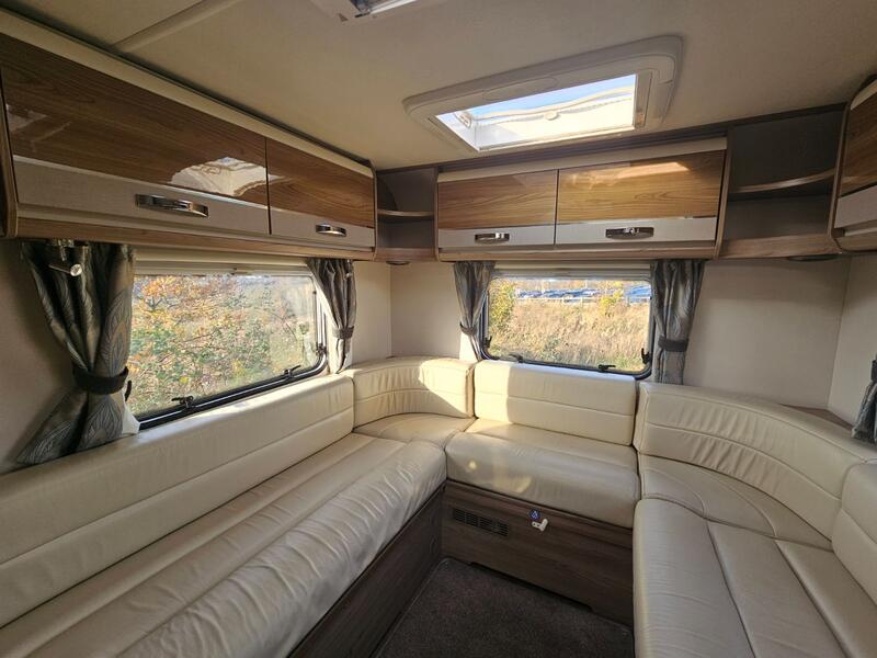 SWIFT ESPRIT 412