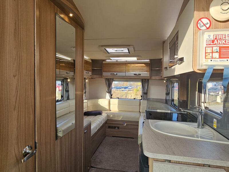 SWIFT ESPRIT 412