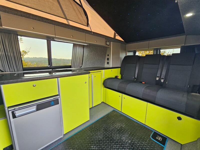 VOLKSWAGEN CAMPERVAN
