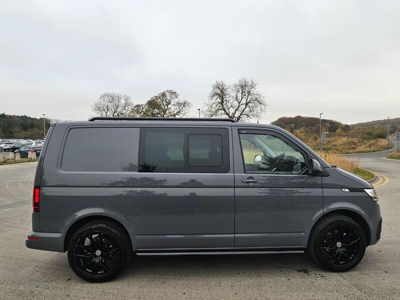 VOLKSWAGEN TRANSPORTER