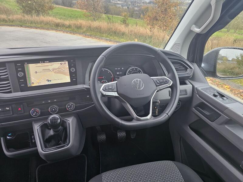 VOLKSWAGEN TRANSPORTER