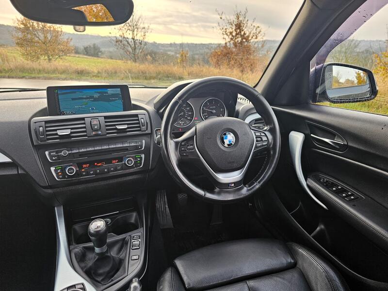 BMW 1 SERIES