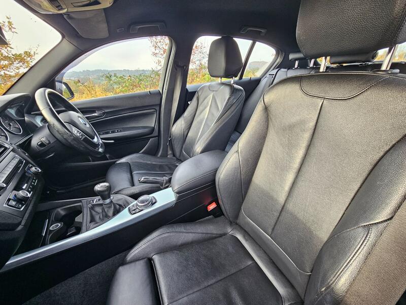 BMW 1 SERIES