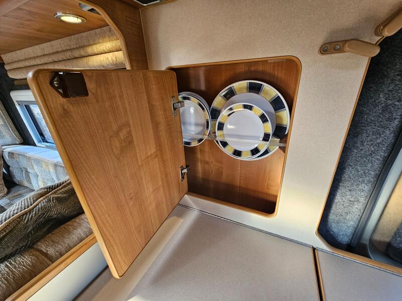 IH MOTORHOMES TIO RL