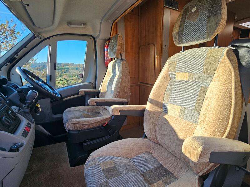 IH MOTORHOMES TIO RL