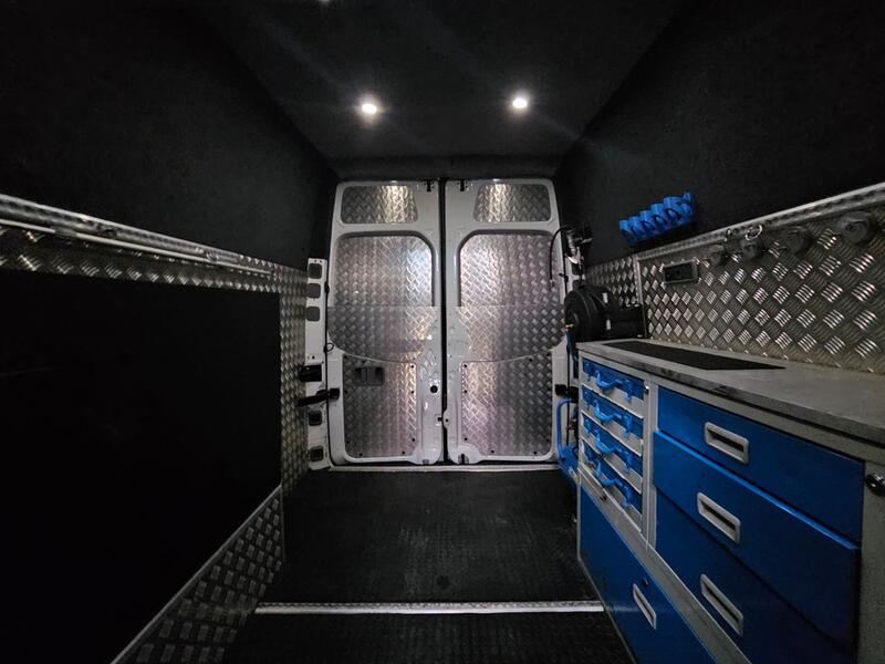 VOLKSWAGEN CRAFTER
