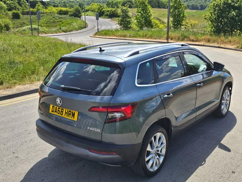 View SKODA KAROQ 1.6 TDI SE L