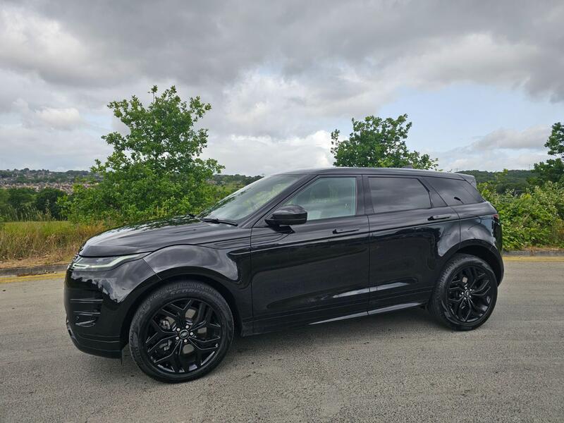 View LAND ROVER RANGE ROVER EVOQUE 2.0 D200 MHEV R-Dynamic SE