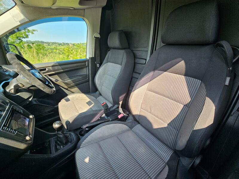 View VOLKSWAGEN CADDY 2.0 TDI C20 Startline
