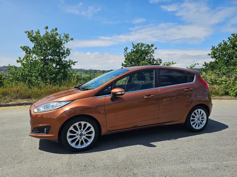 View FORD FIESTA 1.0 T EcoBoost Titanium X
