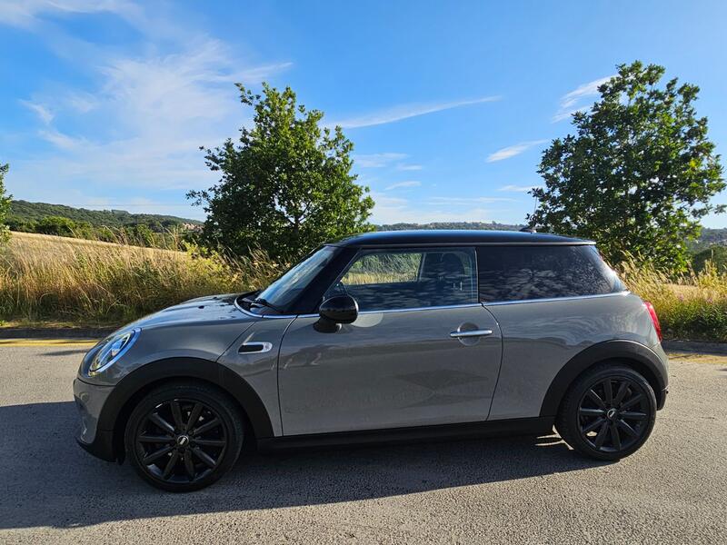 View MINI HATCH 1.5 3-Door Hatch Cooper Classic