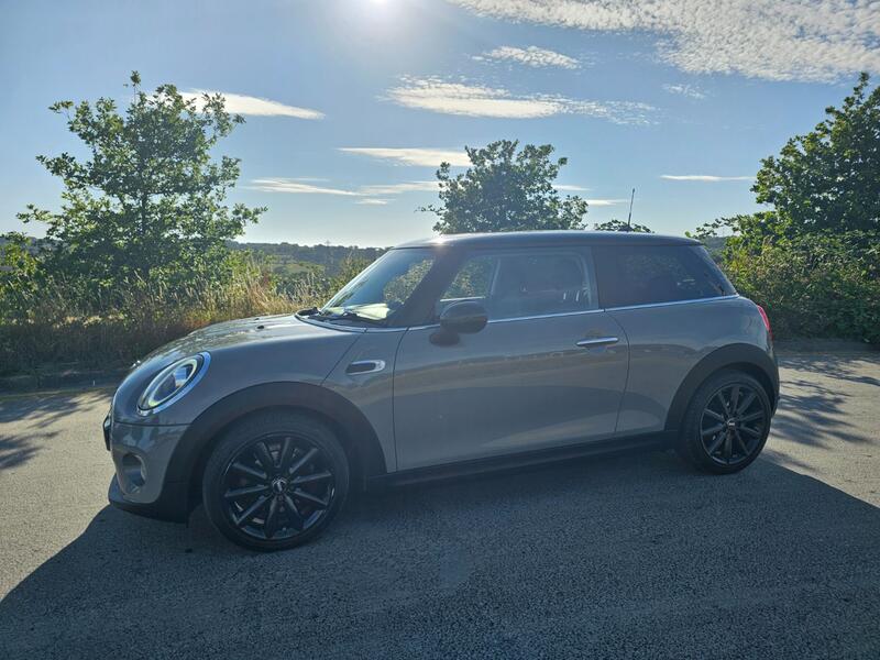 View MINI HATCH 1.5 3-Door Hatch Cooper Classic