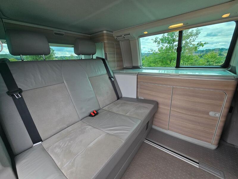 View VOLKSWAGEN CALIFORNIA 2.0TD AUTOMATIC