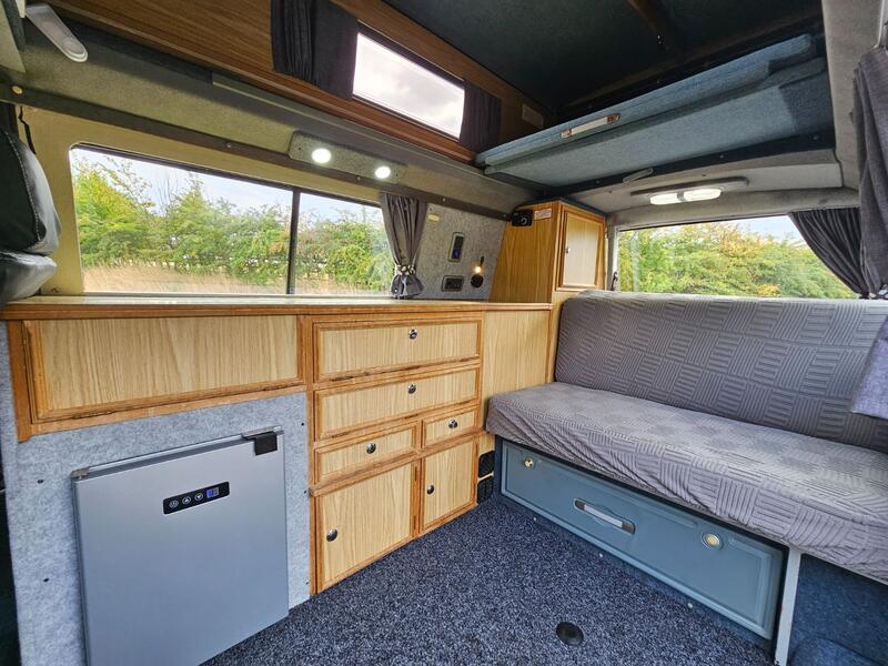 View VOLKSWAGEN TRANSPORTER 2.5TD AUTOSLEEPER TROOPER