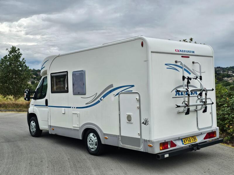 View ADRIA CORAL SPORT S574 SP 2.3TD ADRIATIK